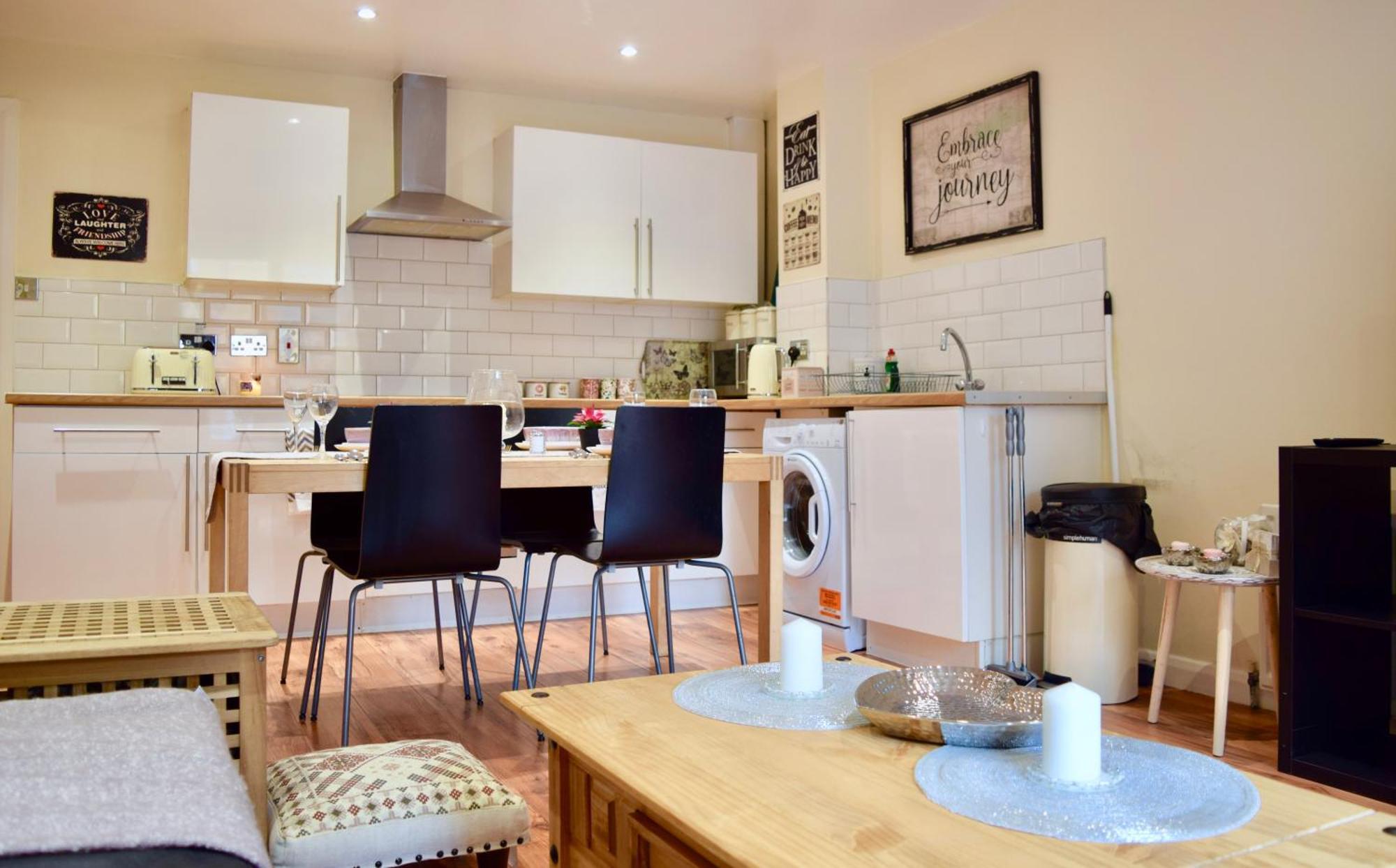Stylish And Homely 4 Bedroom Home In East Londra Exterior foto