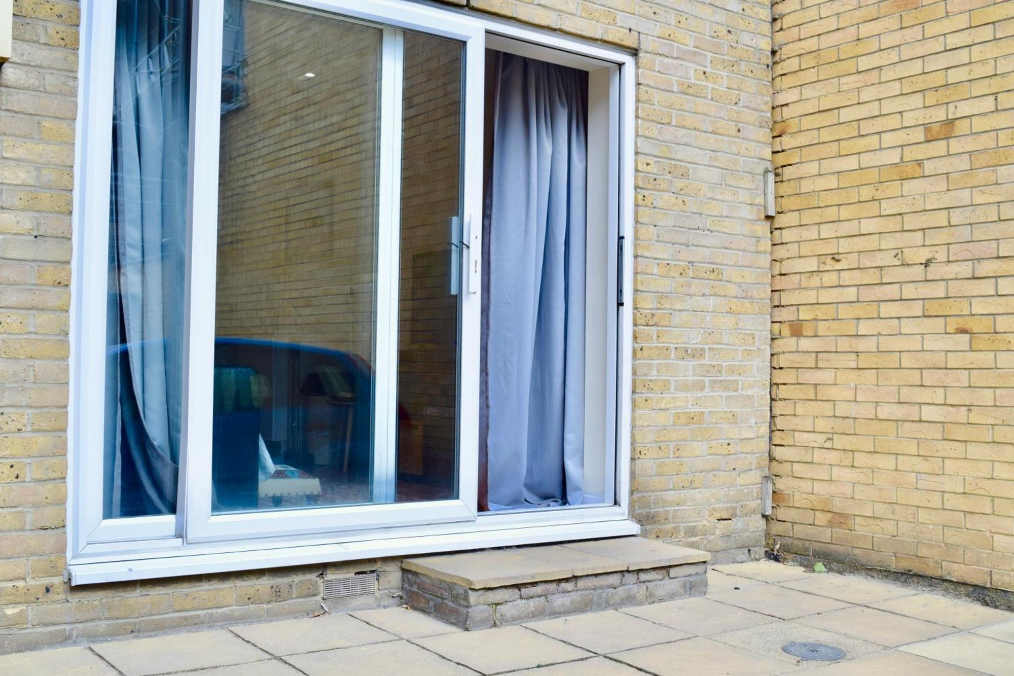 Stylish And Homely 4 Bedroom Home In East Londra Exterior foto